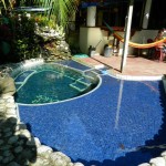 Lounge in the Casa Dulce pool!